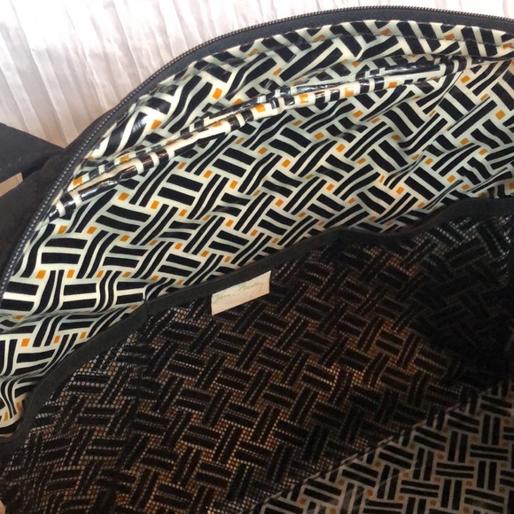 VERA BRADLEY Katalina SZ XL black yellow weave pattern diaper baby bag - Picture 10 of 16